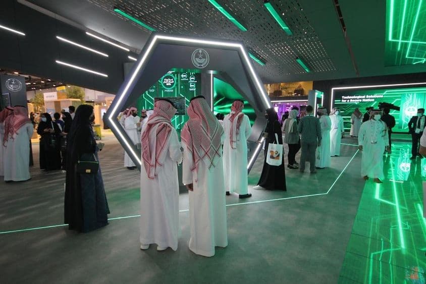 在Gitex展会上可见的阿联酋公民。