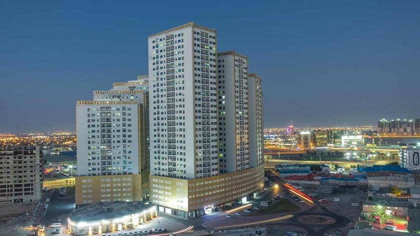 阿治曼城市风光,屋顶与高楼。