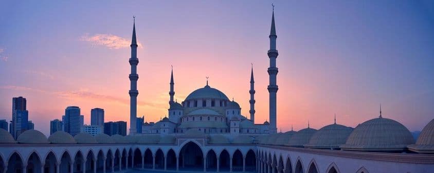 阿联酋第二大清真寺谢赫扎耶德清真寺。