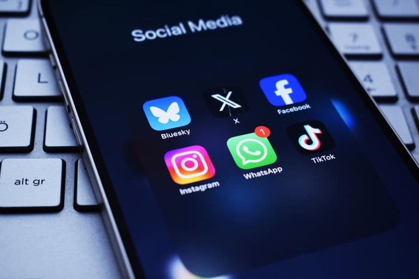 最受欢迎的社交媒体应用程序。