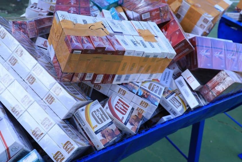 查获的非法香烟。