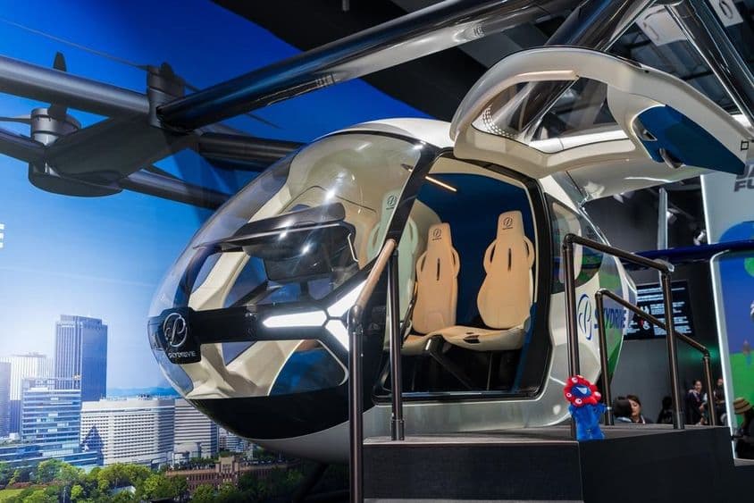 SKYDRIVE高级空中移动(AAM)飞行汽车展示。