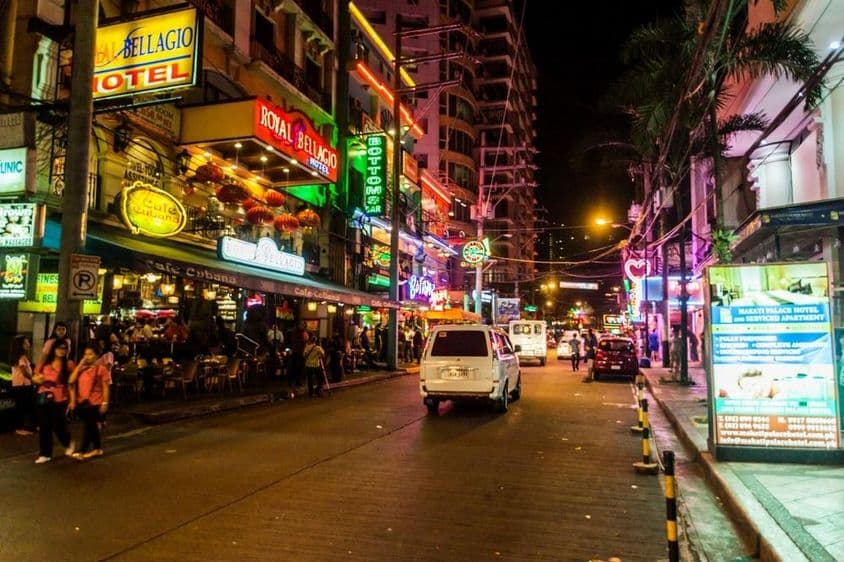 马尼拉麦加提市的布尔戈斯街景