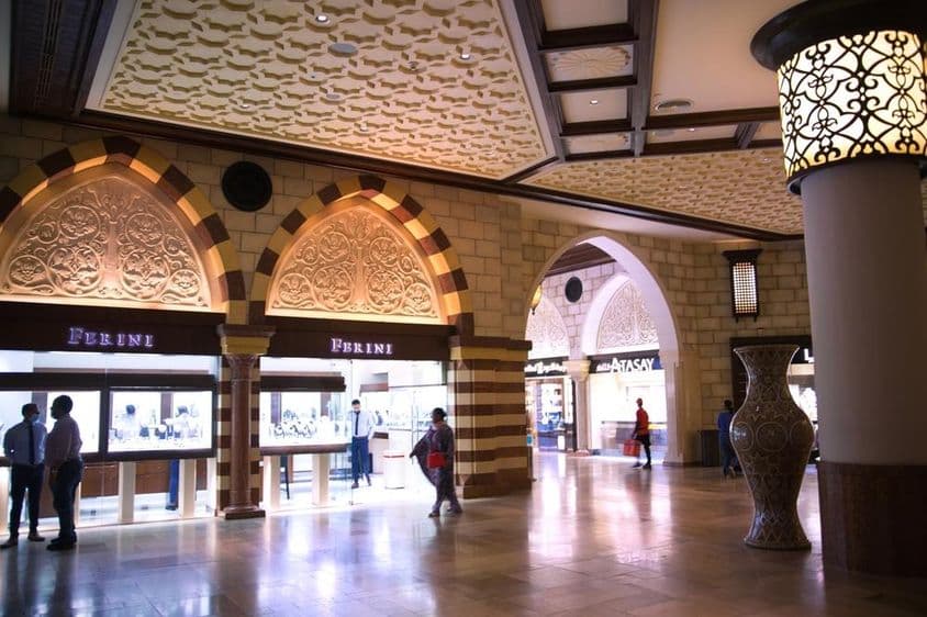 迪拜购物中心,世界上最大的购物场所。