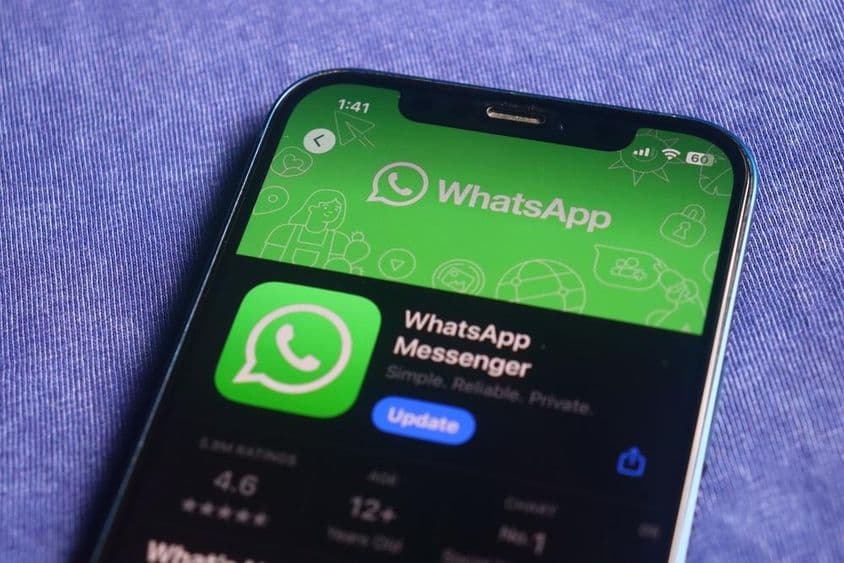 WhatsApp即时通讯应用程序。
