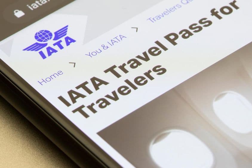 IATA旅行通行证的介绍页面可见。