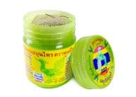 由鸿泰草本吸入口罩制成的绿色罐子。