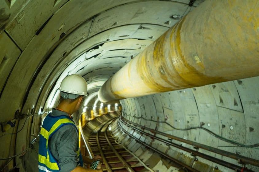 地下隧道基础设施