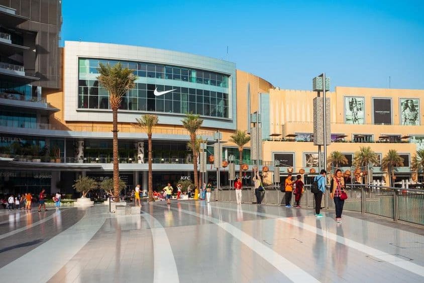 迪拜商城是世界第二大购物中心。