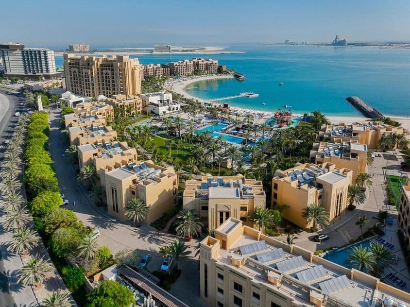 阿联酋拉斯海玛,Al Marjan Island。