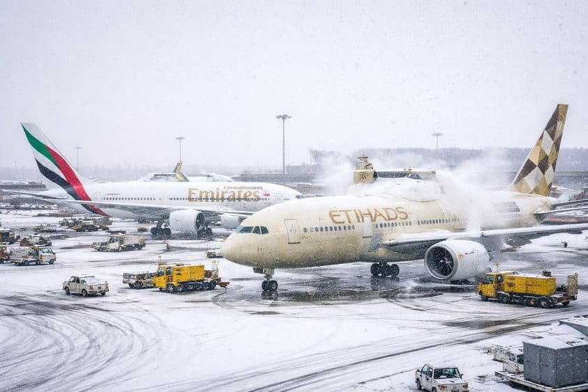 冬季风暴航班混乱