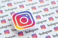 印在纸上的Instagram徽标