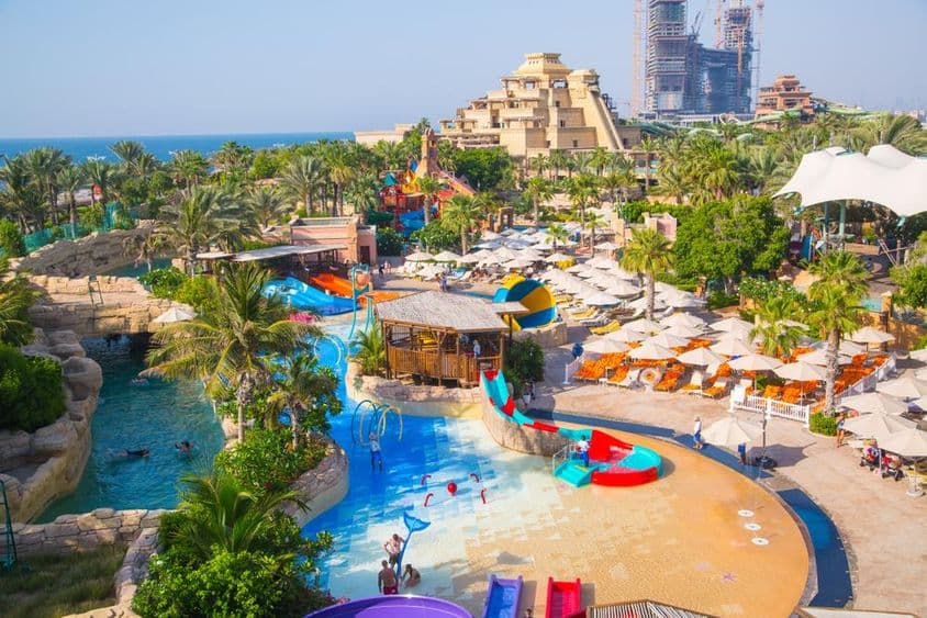Aquaventure水上乐园及海王塔景观