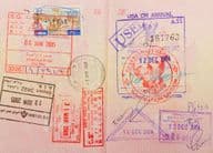 护照上带有泰国、香港和黎巴嫩的印章